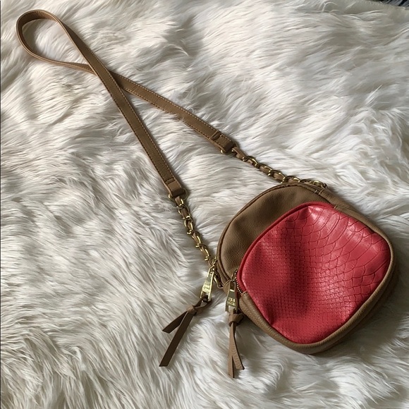 Steve Madden crossbody purse - Picture 5 of 5